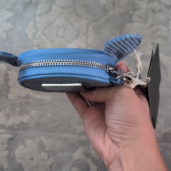 Loungefly Blue Figural Stitch Wristlet Coin Purse Bag NWT - Picture 6 of 11